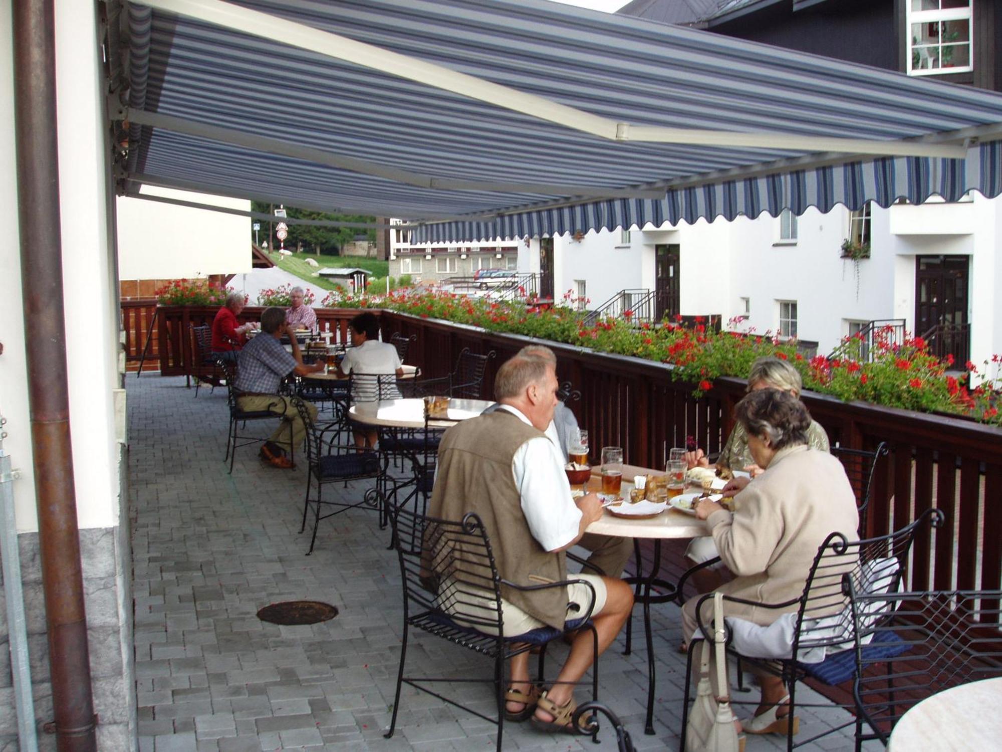 Pension Alba Spindleruv Mlyn Exterior photo